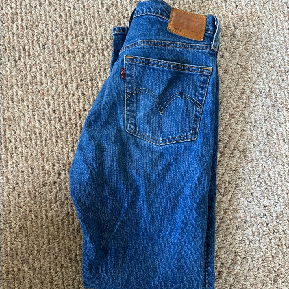 Levi’s 501 dark wash
